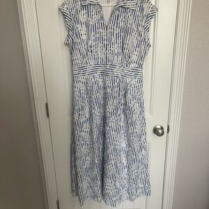 Kensie Blue and White Printed Midi Dress